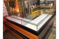 Thanh lý tủ quầy, tủ điện thoại ms 894